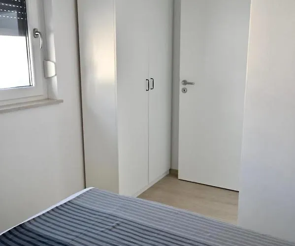 Lejlighed First Row *